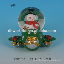 Lovely snowman shape resin custom snow globe